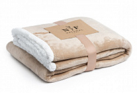 3 причины подарить пледы с логотипом клиентам и сотрудникам 3 причины подарить пледы с логотипом клиентам и сотрудникам