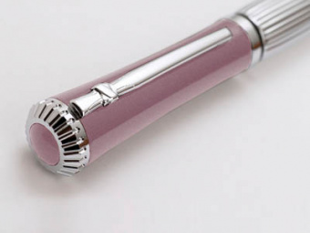 Ручка шариковая Nina Ricci модель «Esquisse Pink» в футляре, серебристый/розовый